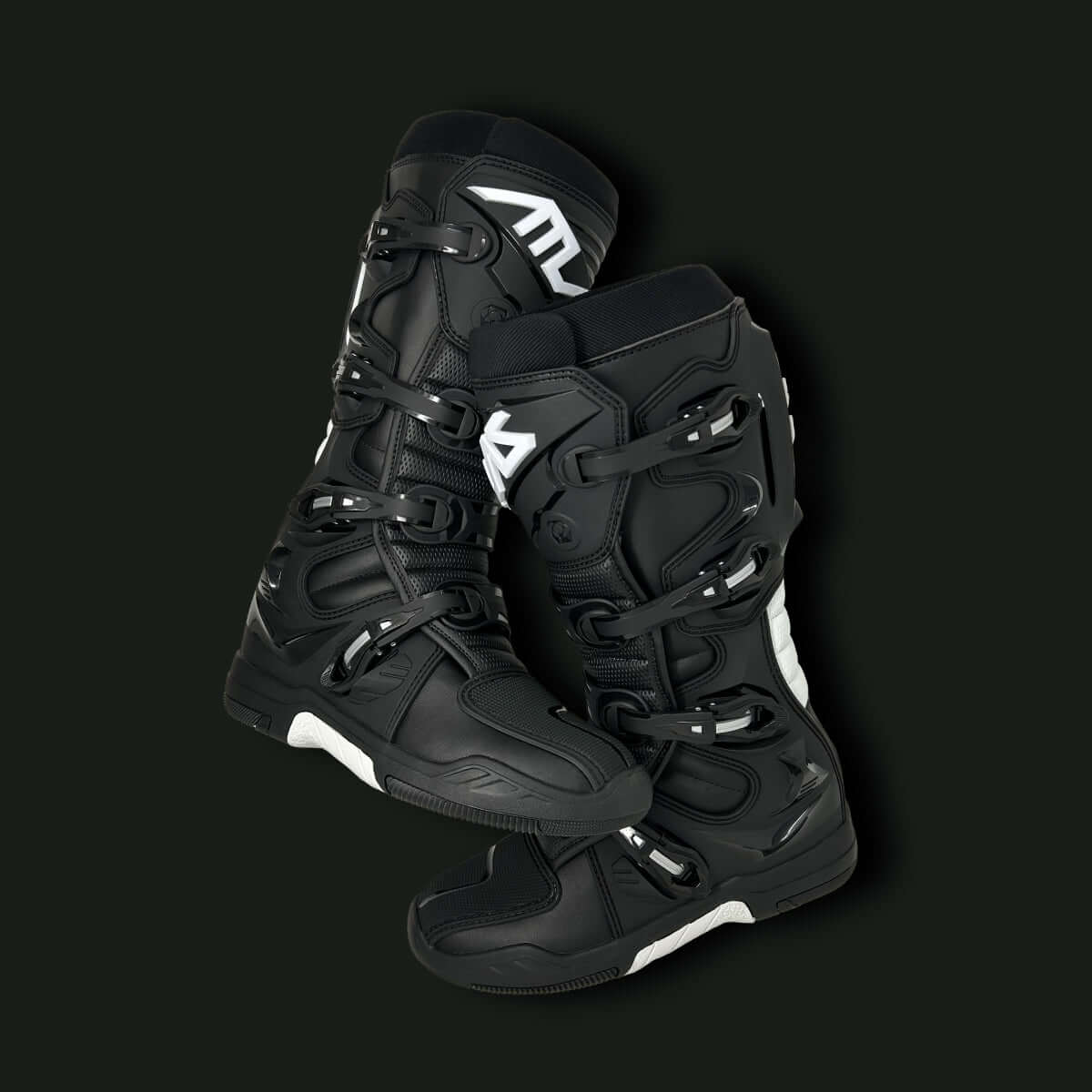 Atlas Traction Boot, Black